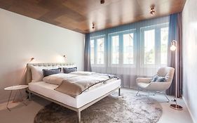 EMA House Hotel Suites